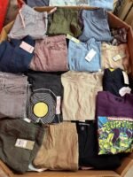 Target Mens Clothing (275-325 Pieces) - Image 4