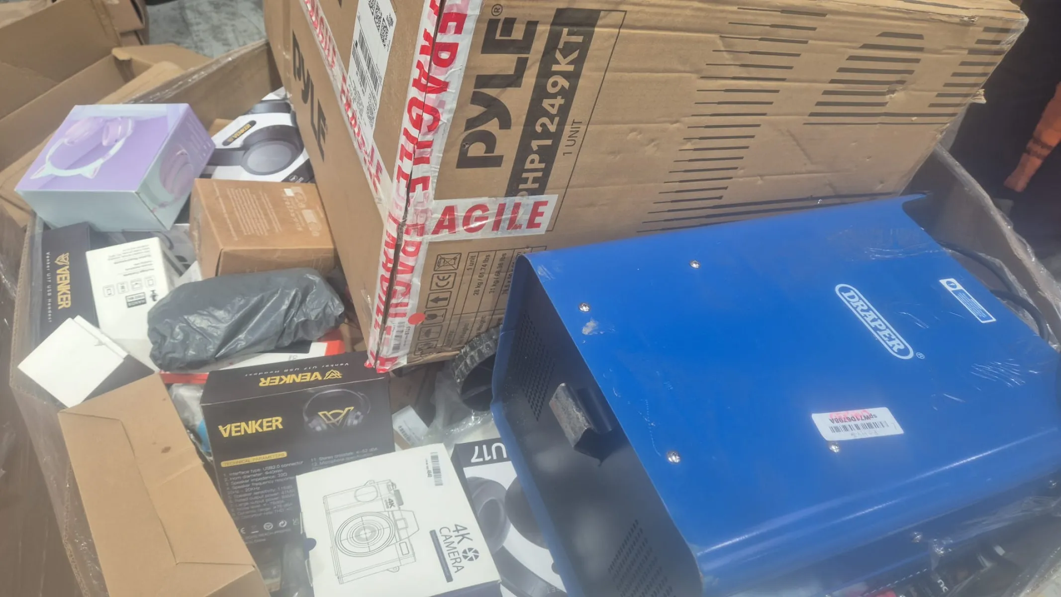 6Cd6o3UGkHNs06 (1) Electronics - electronics - 1pallet, 674pcs - Image 1