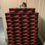 Authentic Nike sneakers pallets - Image 21
