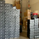 Authentic Nike sneakers pallets - Image 19