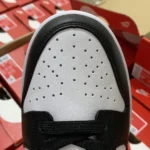 nike shoes liquidation pallet - Image 18